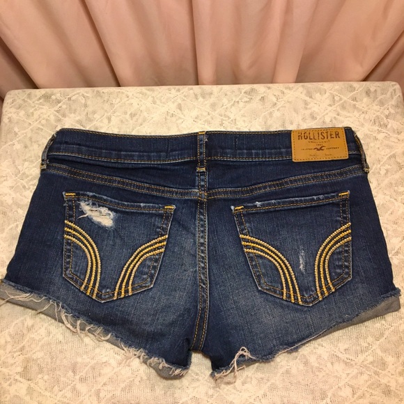 Hollister Dark Denim Jean Shorts - Picture 6 of 7